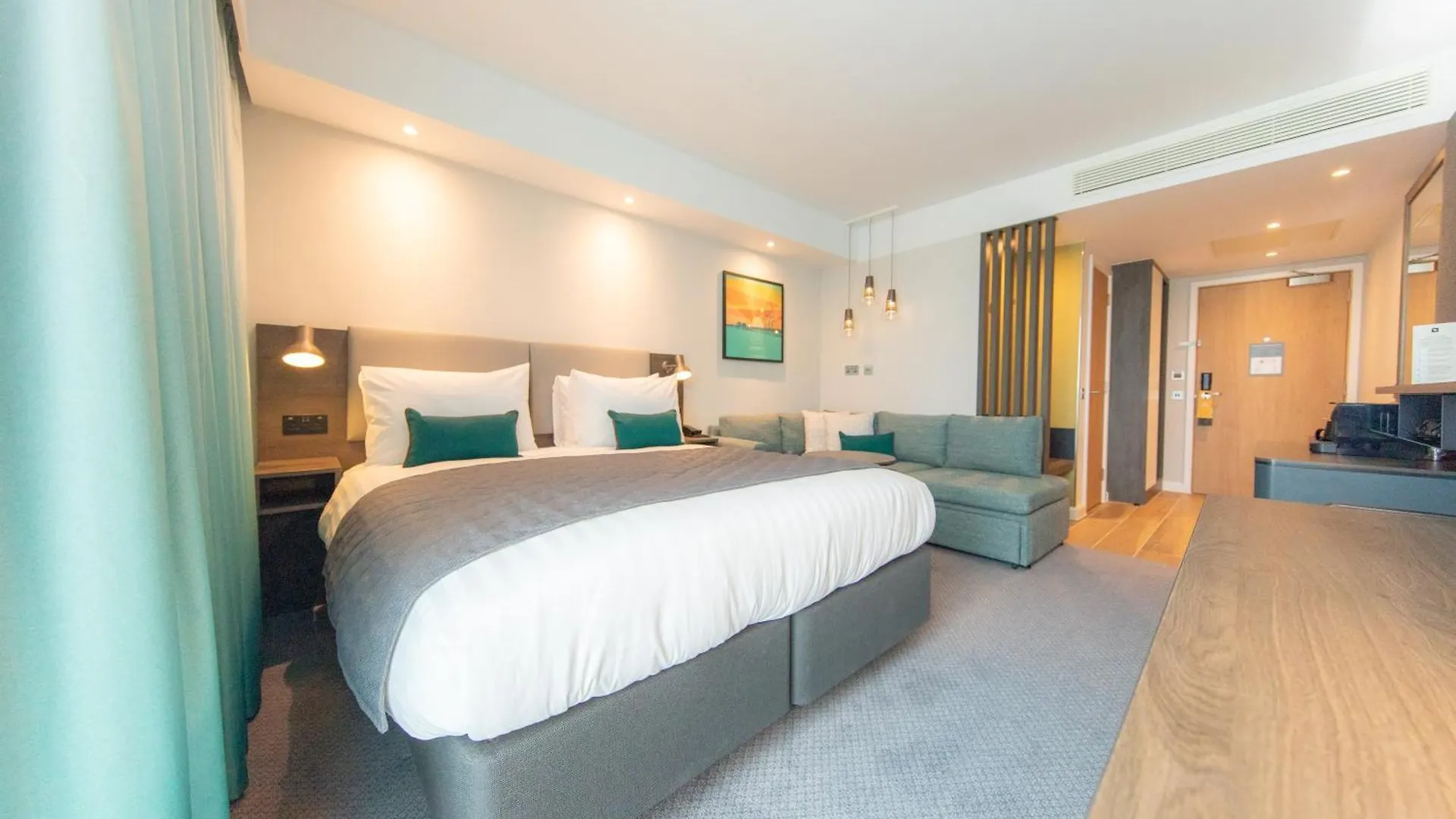 Holiday Inn Blackpool By Ihg ホテル