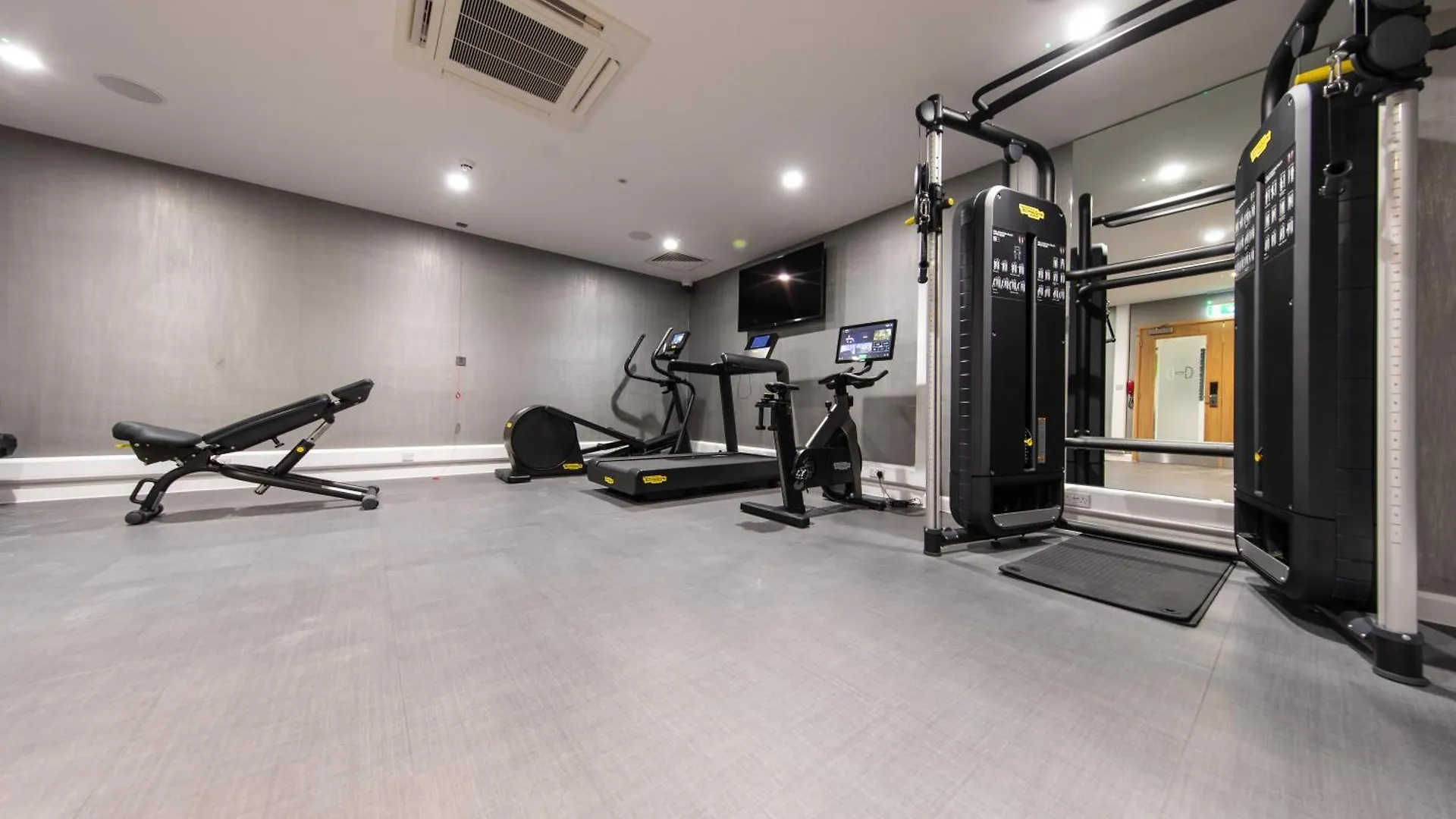 Holiday Inn Blackpool By Ihg 4*,