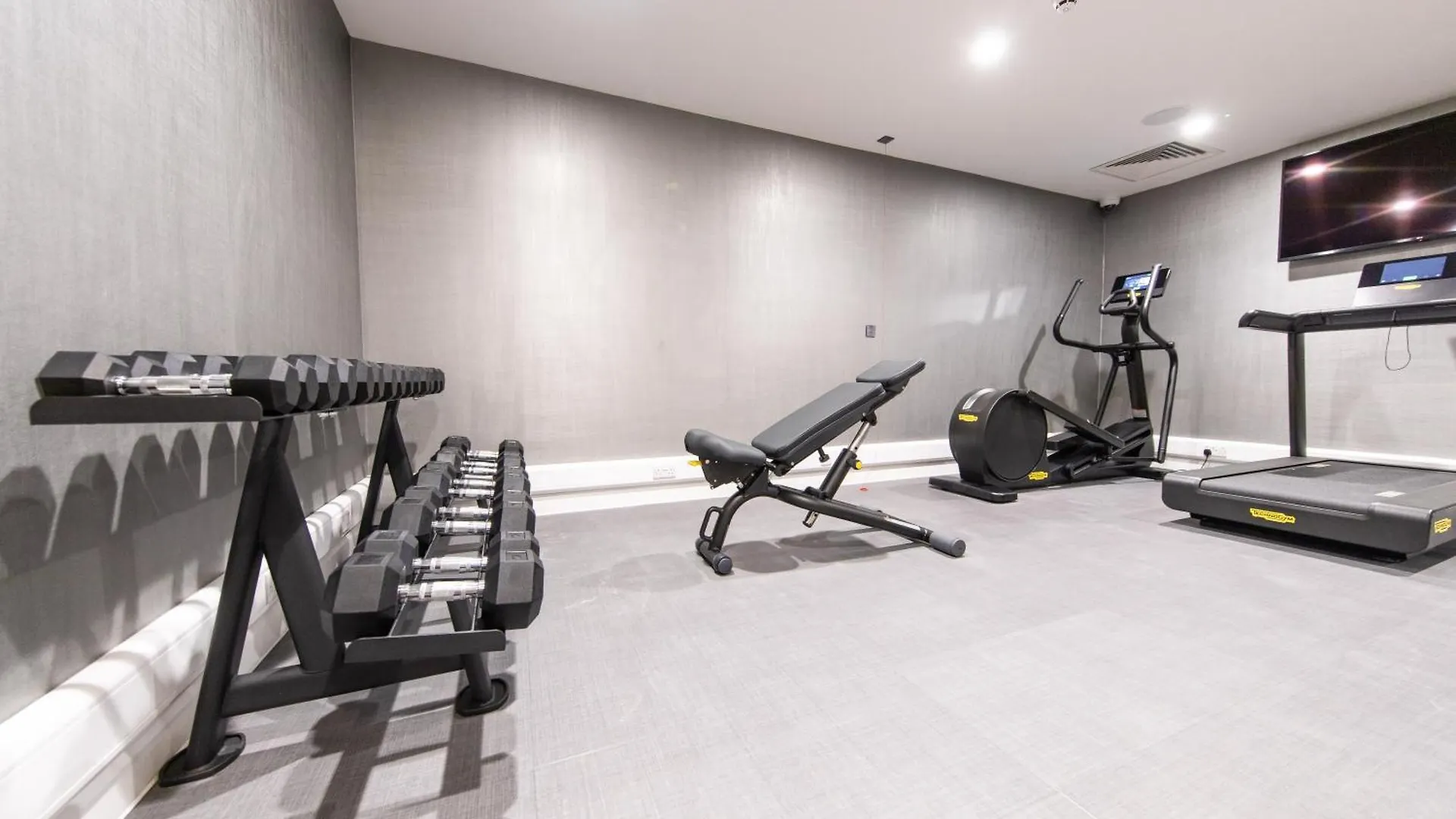 Holiday Inn Blackpool By Ihg 4*,  イギリス