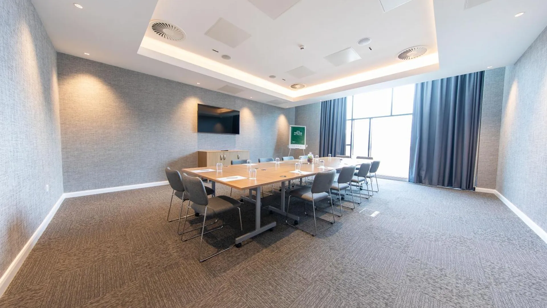 Holiday Inn Blackpool By Ihg ホテル