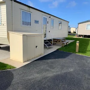 Tatil parkı Marton Mere